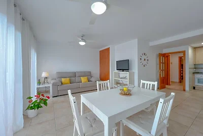 Appartement in Blanes met Uitzicht op Zee