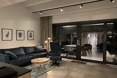 Spaziosa sistemazione per gruppi a Nieuwvliet