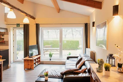 Bauernhaus mit Garten und Wellness