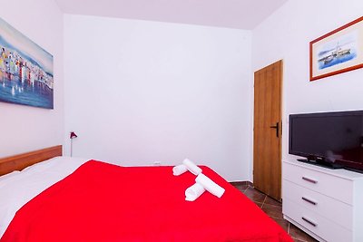 Miracle Apartments - Studio Apartment with Te...