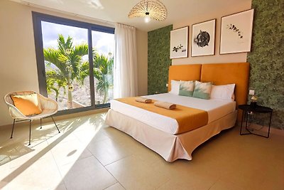 Comfortable villa with private pool and...