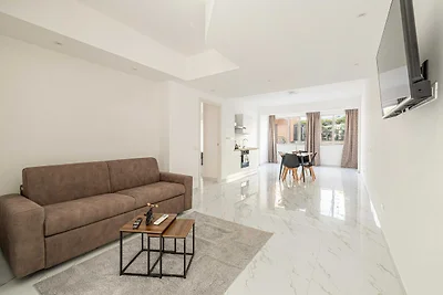 Zentrale 1BDR/4P-Wohnung in Ventimiglia