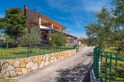 Four Bedroom Villa With Pool And Sea View