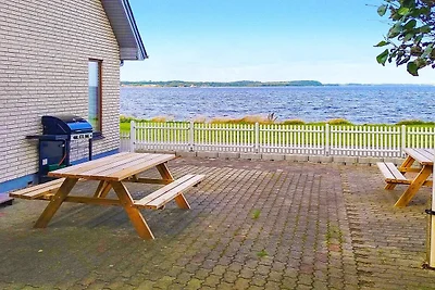 Kustenrefugium in Hvalpsund-By Traum