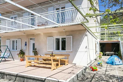 Apartment Marko - Three-Bedroom Apartment wit...