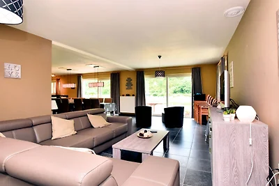 Ferienhaus in Hastiere in der Nהhe des Waldes