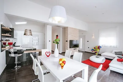 Luxuriöse Ferienwohnung in Zadar mit Garten
