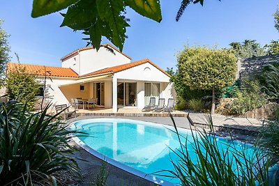 Villa con piscina privata a Les Sables...