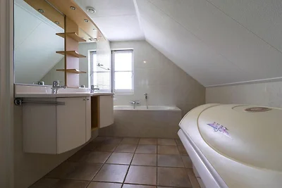 Freistehende Dünenvilla mit Whirlpool