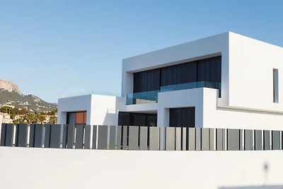 Villa in Calpe mit Pool am Strand