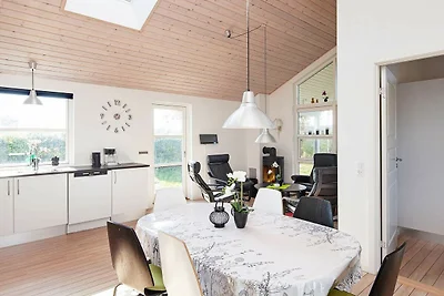 6 Personen Ferienhaus in Karrebæksminde