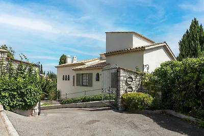 Prächtige Villa mit privatem Pool