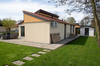 Ferienhaus in Zevenhuizen mit Sauna