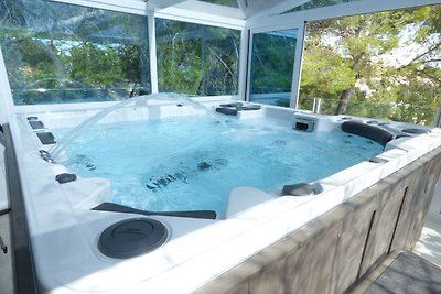 Wunderschöne Villa mit Meerblick und Jacuzzi!