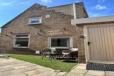 Piccola casa a Noordwijk con giardino