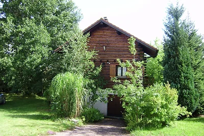 Chalet in Hommert mit Garten