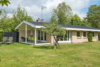 8 Personen Ferienhaus in Egå