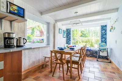 Komfortables Ferienhaus mit privatem Garten