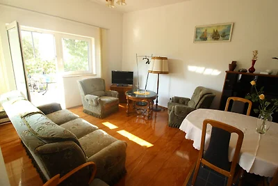 Wohnung in Starigrad am Strand