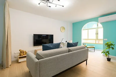 Appartement aan Las Canteras met zwembad