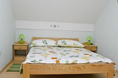 Ferienhaus mit Whirlpool in Kozji Vrh