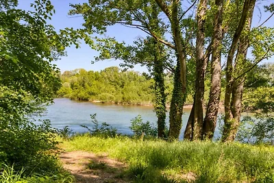 Vakantiehuis in Aspiran met zwembad