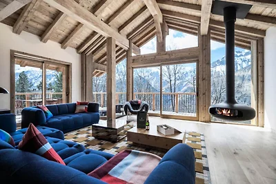 Chalet in Villarabout met sauna en bioscoop