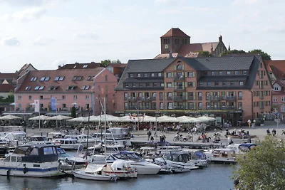 Ferienwohnung in Waren mit Schwimmbecken