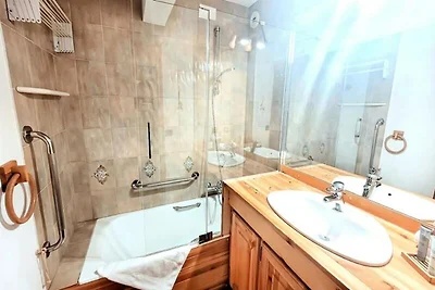 Geräumige und helle Wohnung, direkt im...