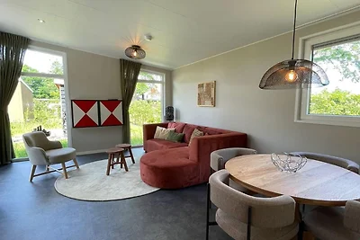 Luxuriöses Ferienhaus umgeben von