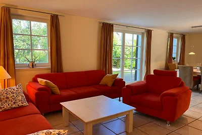 Reetdachhaus am Ostseestrand