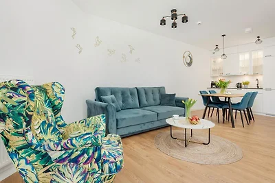 Strandapartment mit Innenpool und Sauna