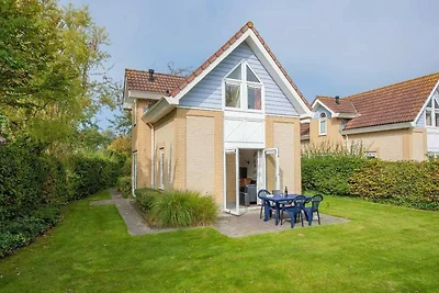 Villa in Meeresnähe in Domburg
