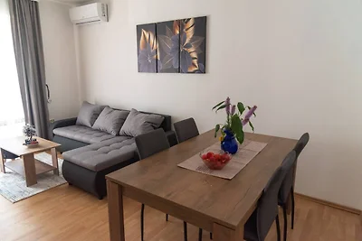 Kastel Gomilica Cozy and Stylish Apartments n...
