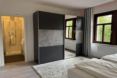 Appartementenhuis historisch treinstation, Dr...