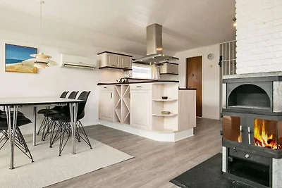 4 Personen Ferienhaus in Køge
