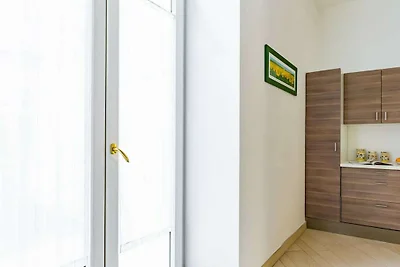 Mieszkanie z balkonem w Palazzo Diaz