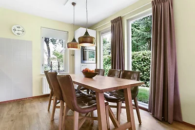 Ferienhaus mit Sauna, 18 km. aus Tilburg