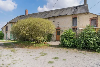 Cottage in un'antica fattoria isolata