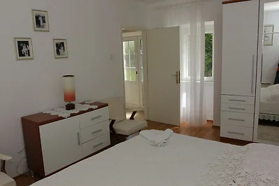 Holiday House Granny Mary - Two Bedroom Holid...