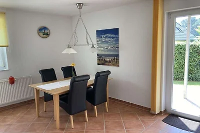 "Aileen" im Haus Riwa