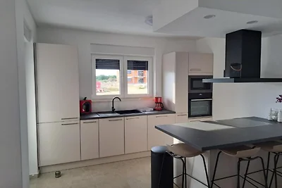 Elegant Villa Ilma with Pool - Villa With...