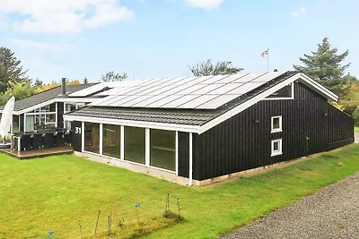 Luxuriöses Poolhaus in Lonstrup