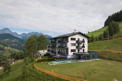 Apartamento con infinity pool