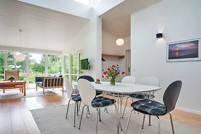 6 osob apartament w Aakirkeby-By Traum