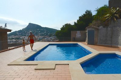 Wohnung in Estartit mit Meeresstrand