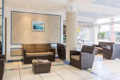 Monolocale 5 Persone - Comoditא