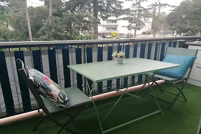 Großes Studio in Antibes mit Terrasse
