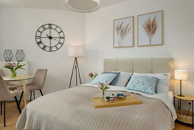 Ferienwohnung mit Zugang zu Pool und Sauna