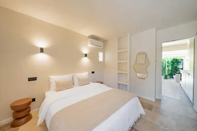 Modern huis met airconditioning, zwembad, 1 s...
